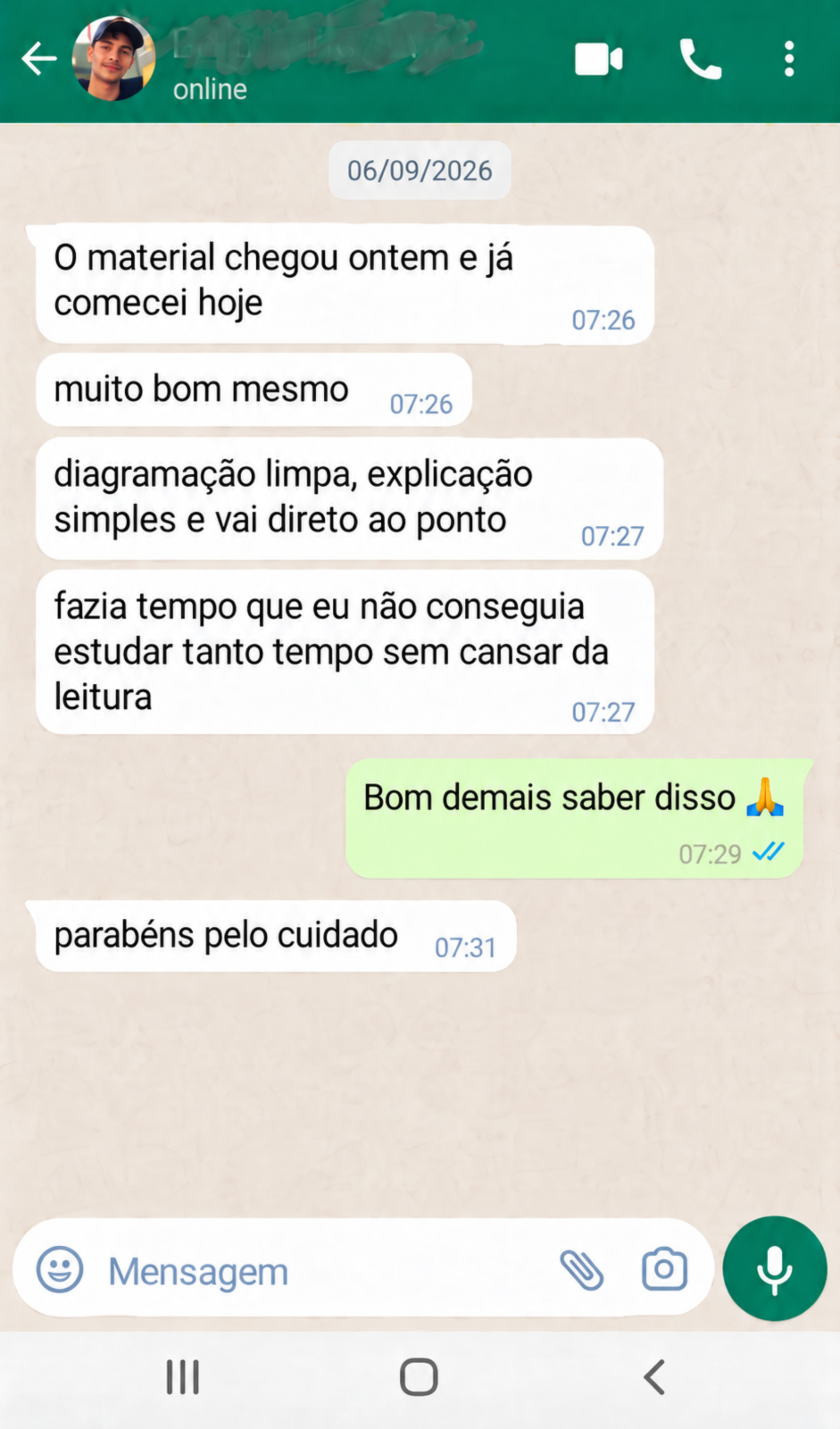 Feedback de aluno: a diagramação é limpa e a explicação é simples e direta.